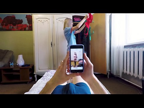 ❤️ Ua hoʻomake ʻo Stepsister i kona kaikunāne ma mua o ka hoʻi ʻana mai o ka makuahine ❤️ paʻakikī porn ia makou ❌